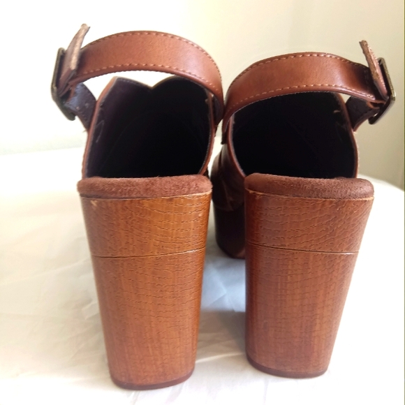 Platform Block Heel Colgs By White Mountain  Thalias Size 9.5 - Picture 6 of 9